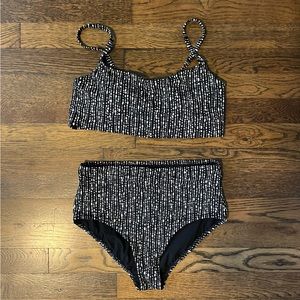 ATHLETA Scoop Neck Bikini Top (M) & High Waist Bottoms (S) in Black Pearl